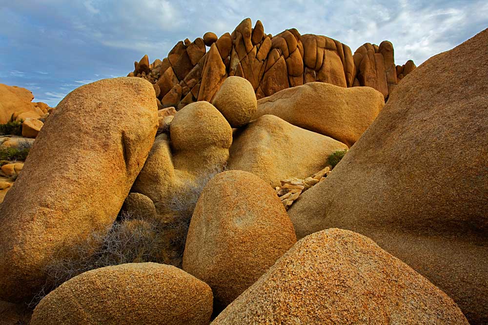 Jumbo Rocks, Granite Formation, Joshua Tree National Park, California #5687