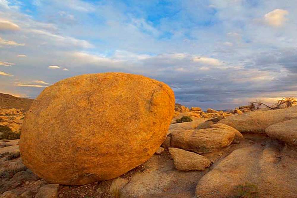 Granite rock near White Tank, Joshua Tree National Park, California # 8544b
